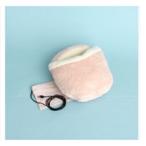 Official image of Cushion with USB powered heater published by OECD 2