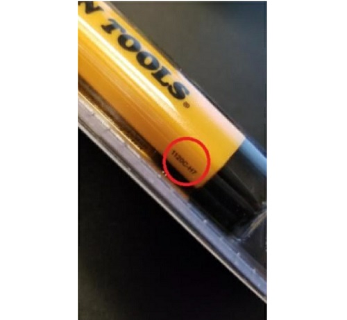 Official image of KLEIN TOOLS electroscope (for AC only) 50 - 1000V published by OECD 2