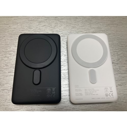 Official image of Charger with built-in lithium battery EZO Stadias Wireless Mobile Battery with Stand published by OECD 3