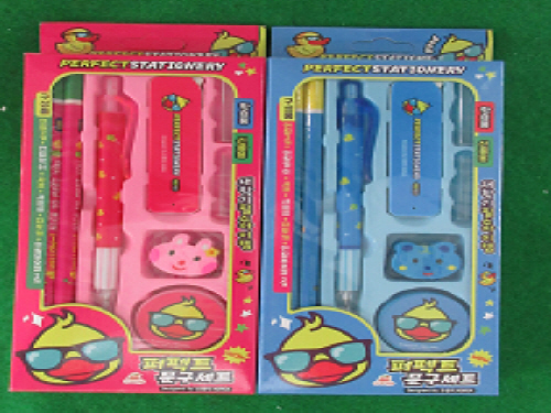 Official image of School supplies (Pencil) published by OECD