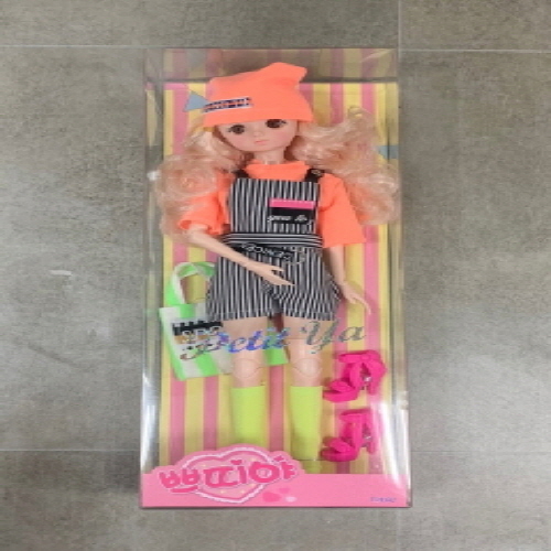 Official image of Toy published by OECD