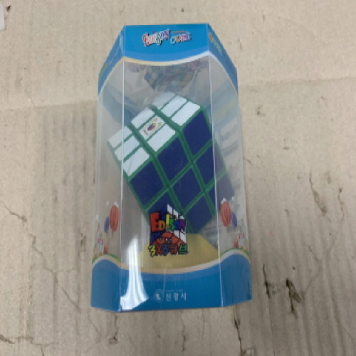 Official image of Toy (Puzzle) published by OECD