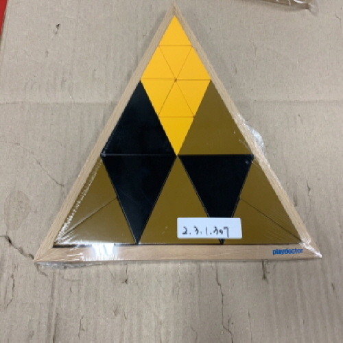 Official image of Toy (Puzzle) published by OECD