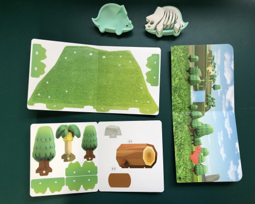 Official image of Toy published by OECD
