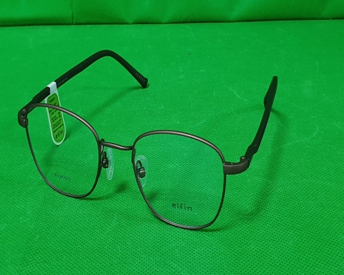 Official image of Glasses frame for children published by OECD