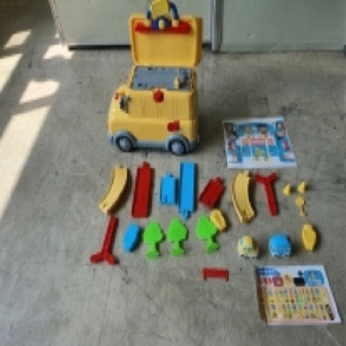 Official image of Toy published by OECD