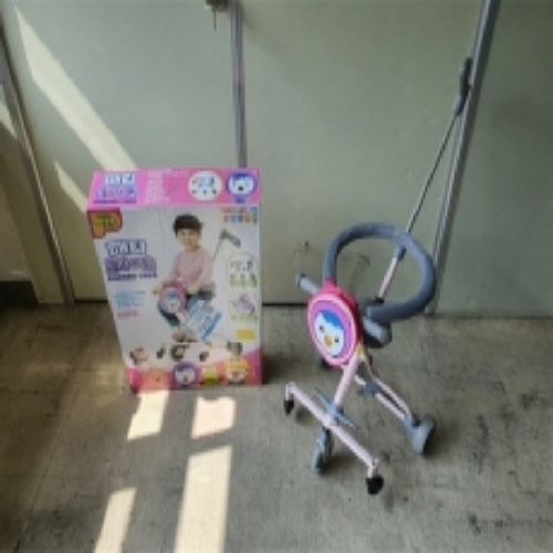 Official image of Toy published by OECD