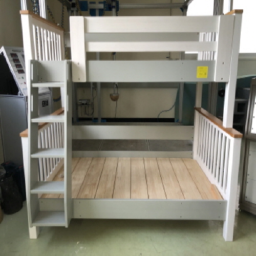 Official image of Bunk beds for children published by OECD