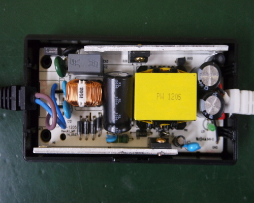 Official image of DC power supply published by OECD 2