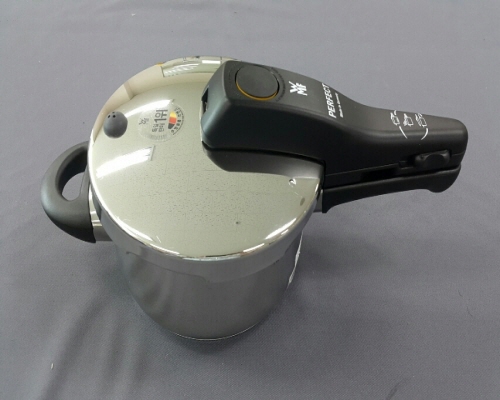 Official image of Household pressure pot and cooker published by OECD