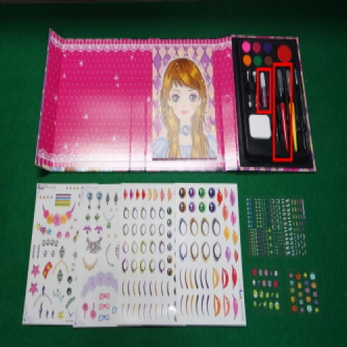 Official image of Toy published by OECD 2