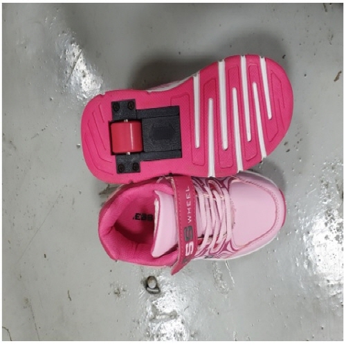Official image of Wheeled shoes for children published by OECD