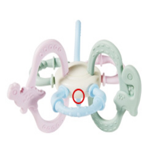 Official image of Griff teether of 9-toy set including rattle & teether published by OECD 2